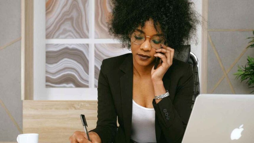 Scammers are coming for your money. Heres the one thing you must never do